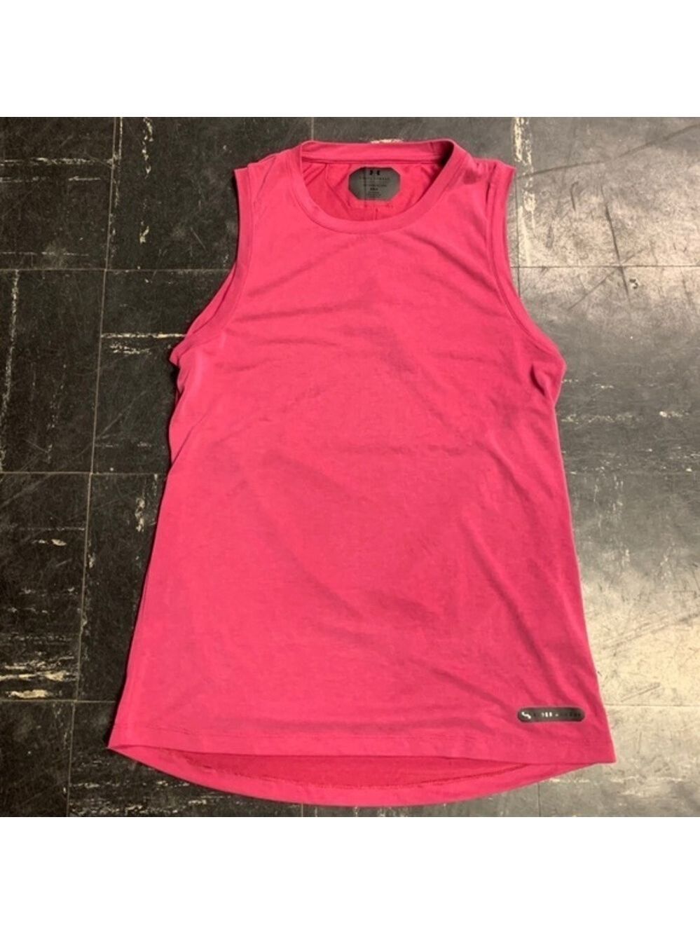 NWOT Pink Under Armour Top